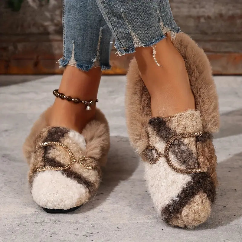 Comfortable Beige Slippers for Women with Faux Fur Bow Detail Cushioned Slip On House Shoes