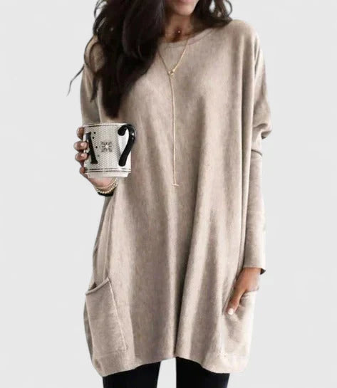 Comfortable Oversized Tunic Top for Women with Round Neck Long Sleeve Relaxed Pocket Casual Style