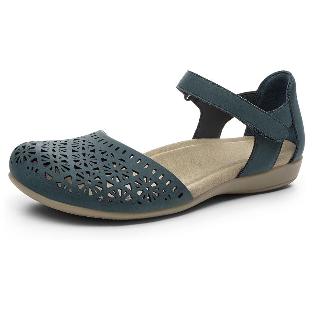 Comfortable Closed Toe Sandals for Women with Laser Cut Ankle Strap Cushioned Flat Style