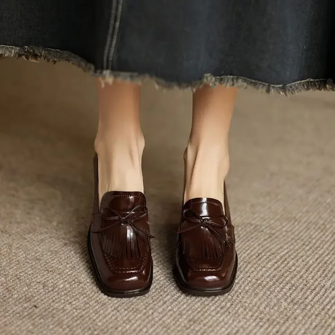 Elegant Patent Leather Tassel Loafer for Women with Round Toe Block Heel Chic Style
