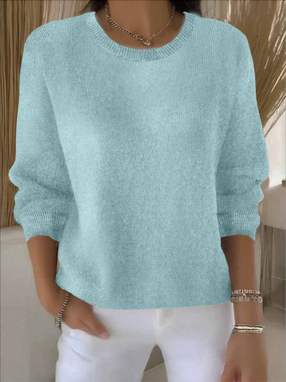 Comfortable Knit Sweater for Women with Round Neck Long Sleeve Relaxed Oversized Style