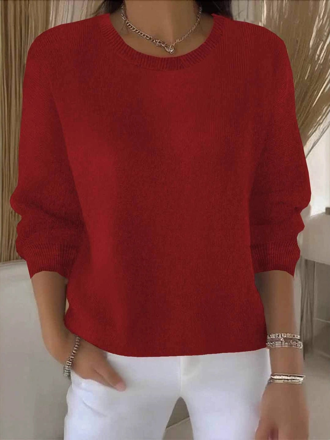 Comfortable Knit Sweater for Women with Round Neck Long Sleeve Relaxed Oversized Style
