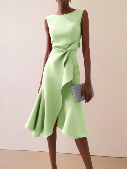 Elegant Draped Sheath Midi Dress for Women with Boat Neck Sleeveless Ruffle Hem Cocktail Style