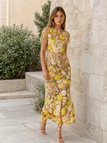 Elegant Wedding Guest Dress for Women with Round Neck Short Sleeve Floral Midi Formal Style