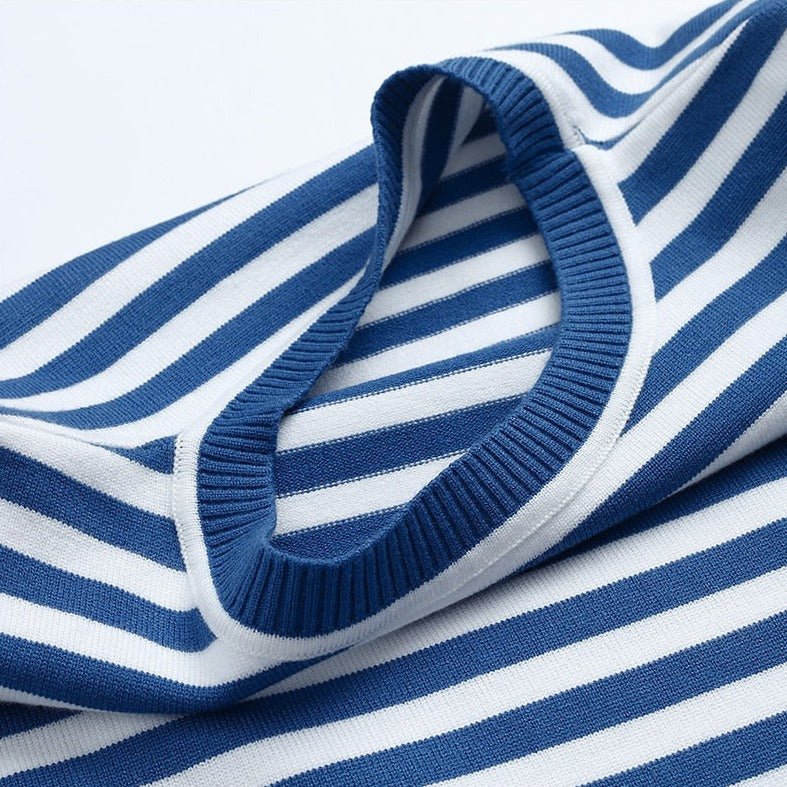 Comfortable Striped Knit Sweater for Women with Crew Neck Long Sleeve Relaxed Oversized Style