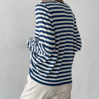 Comfortable Striped Knit Sweater for Women with Crew Neck Long Sleeve Relaxed Oversized Style