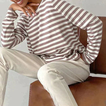 Comfortable Striped Knit Sweater for Women with Crew Neck Long Sleeve Relaxed Oversized Style